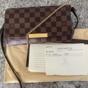 Louis Vuitton Favorite Pm crossbody purse